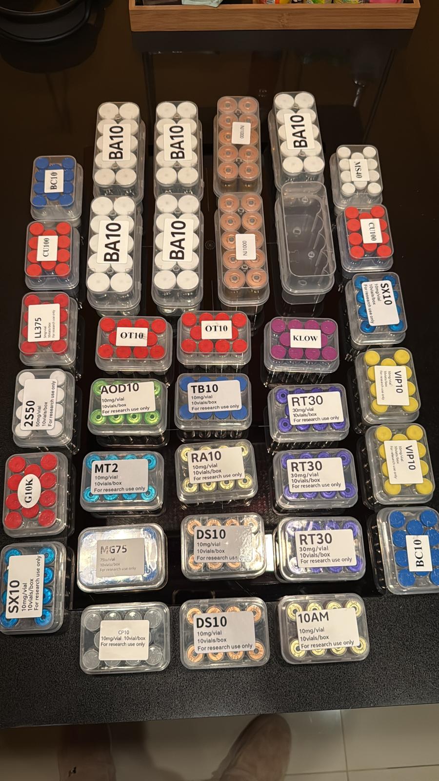 Originalverpackte Vials · 10 Vials/Box